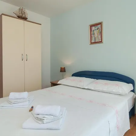 Three-bedroom In Kastel Stari Feriehus Kaštela